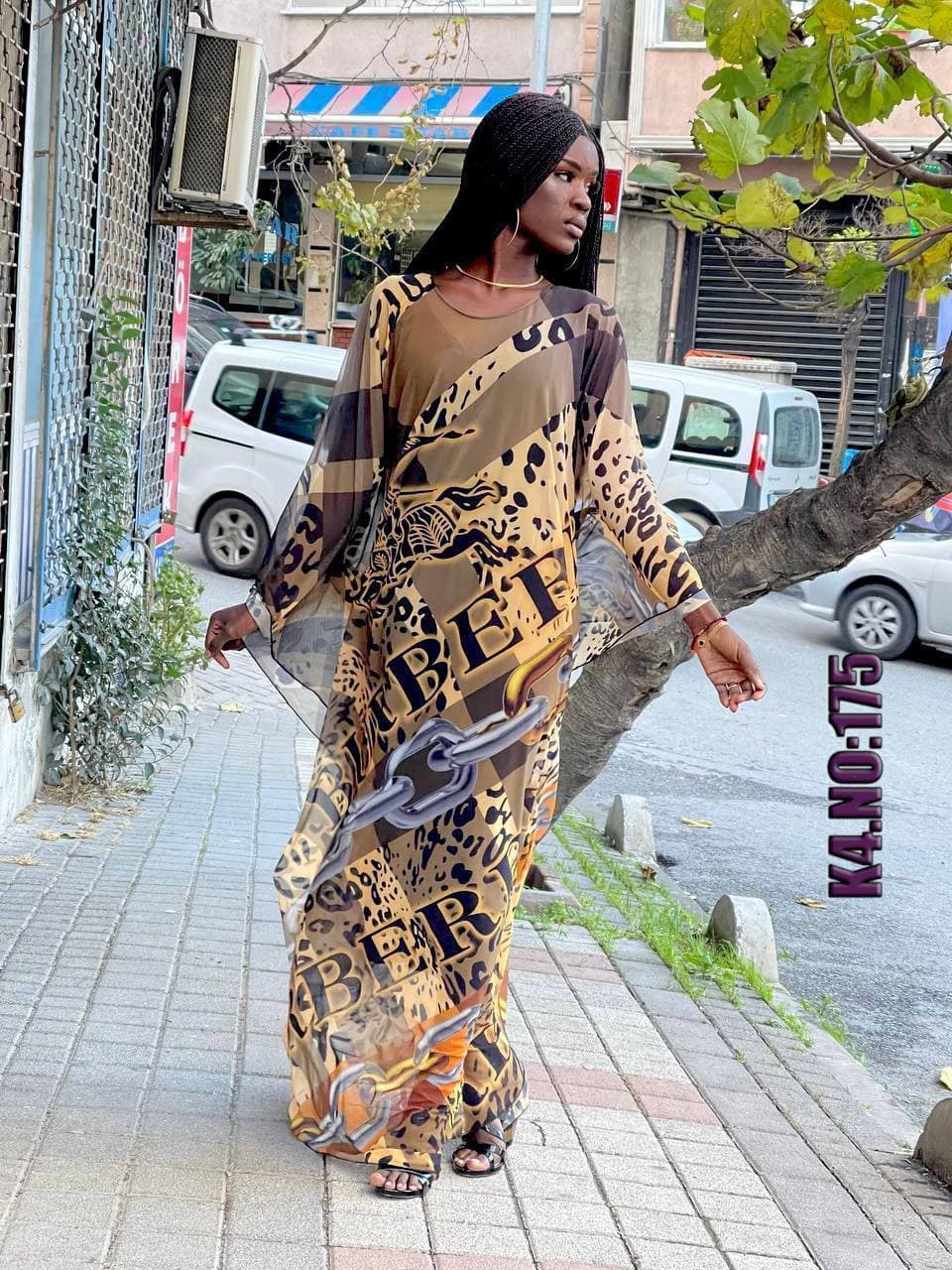 Robe - Image 1