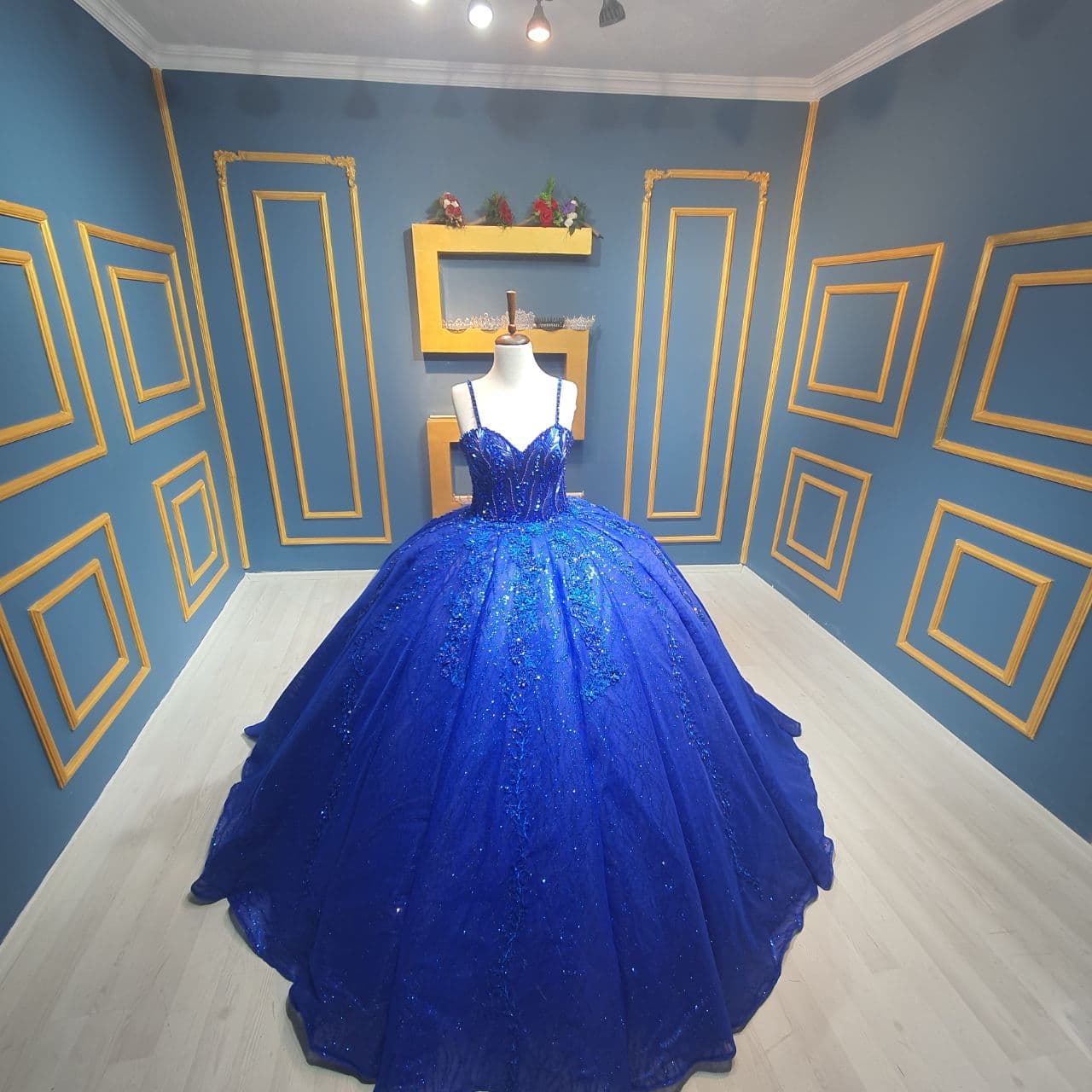 Robe de Soirée Élégante - Image 1