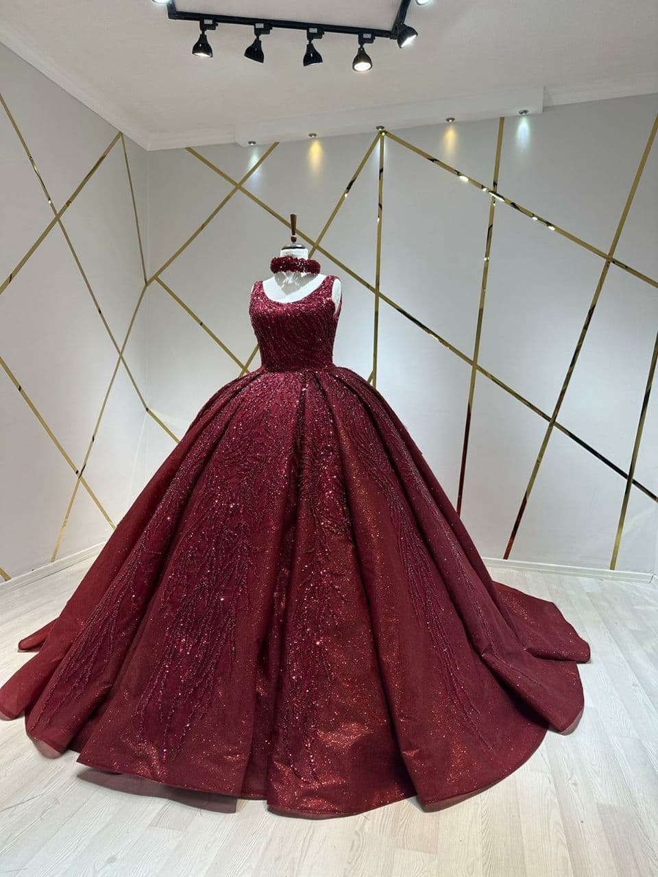 Robe de Soirée Élégante - Image 1
