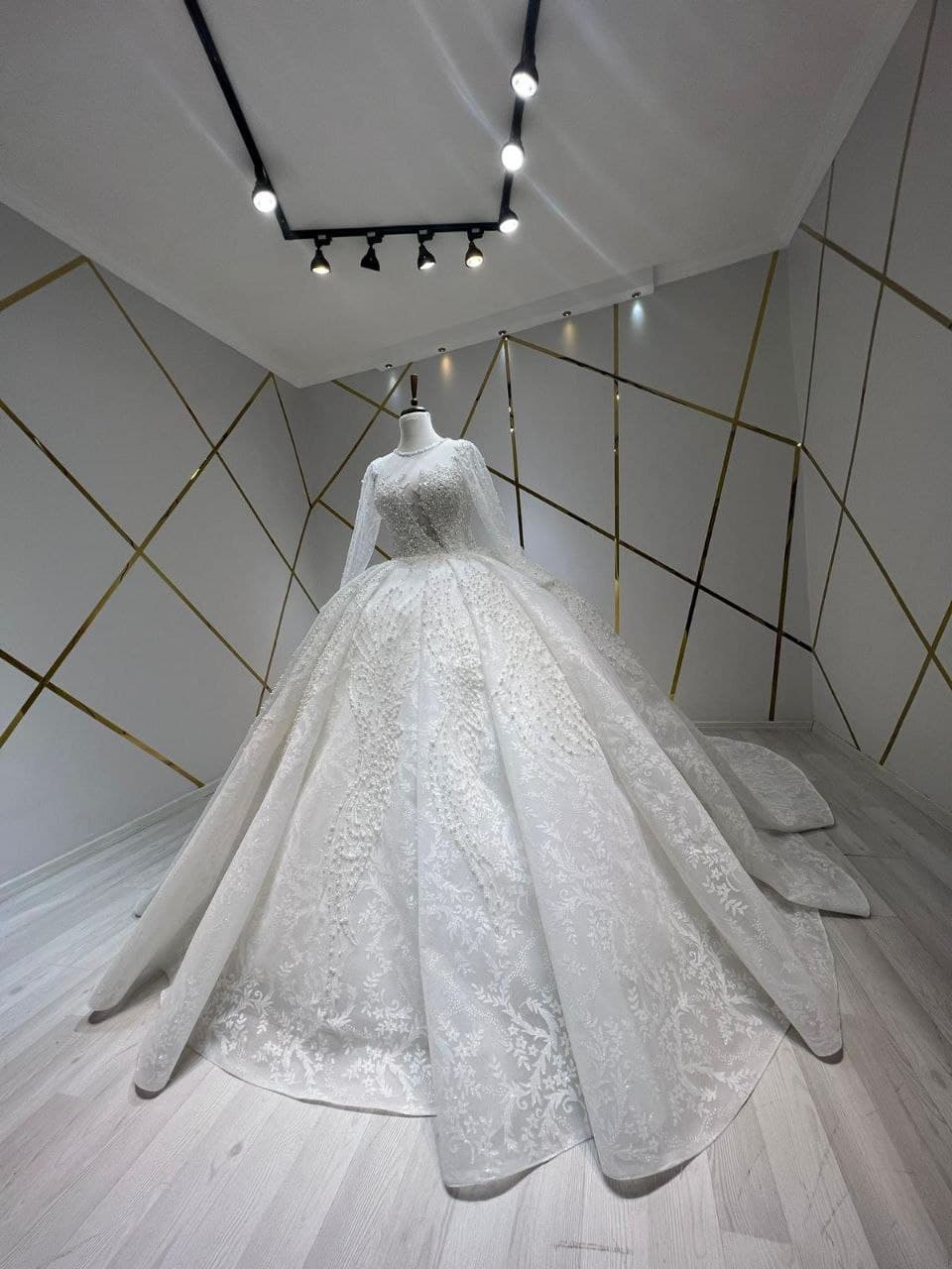 Robe de Mariée d'exception - Image 1