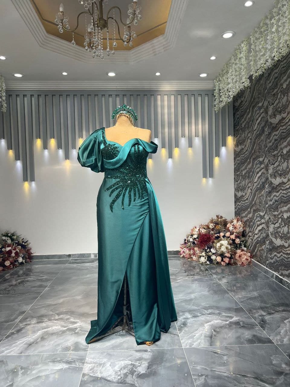 Robe de Soirée Élégante - Image 1