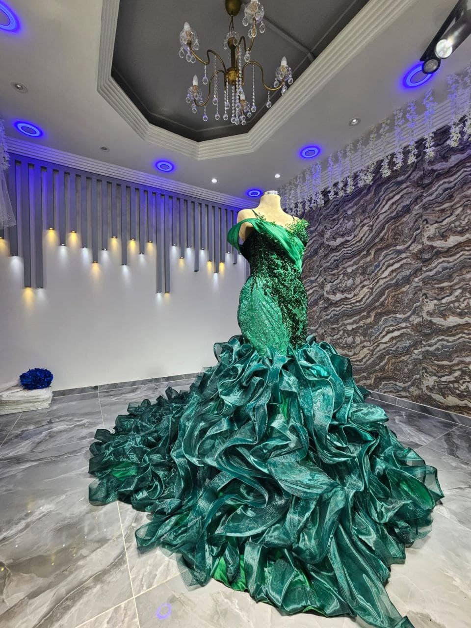 Robe de Soirée Élégante - Image 1