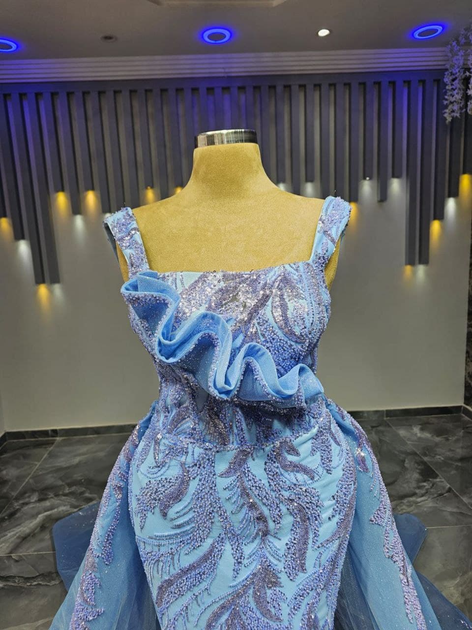 Robe de Soirée Élégante - Image 1