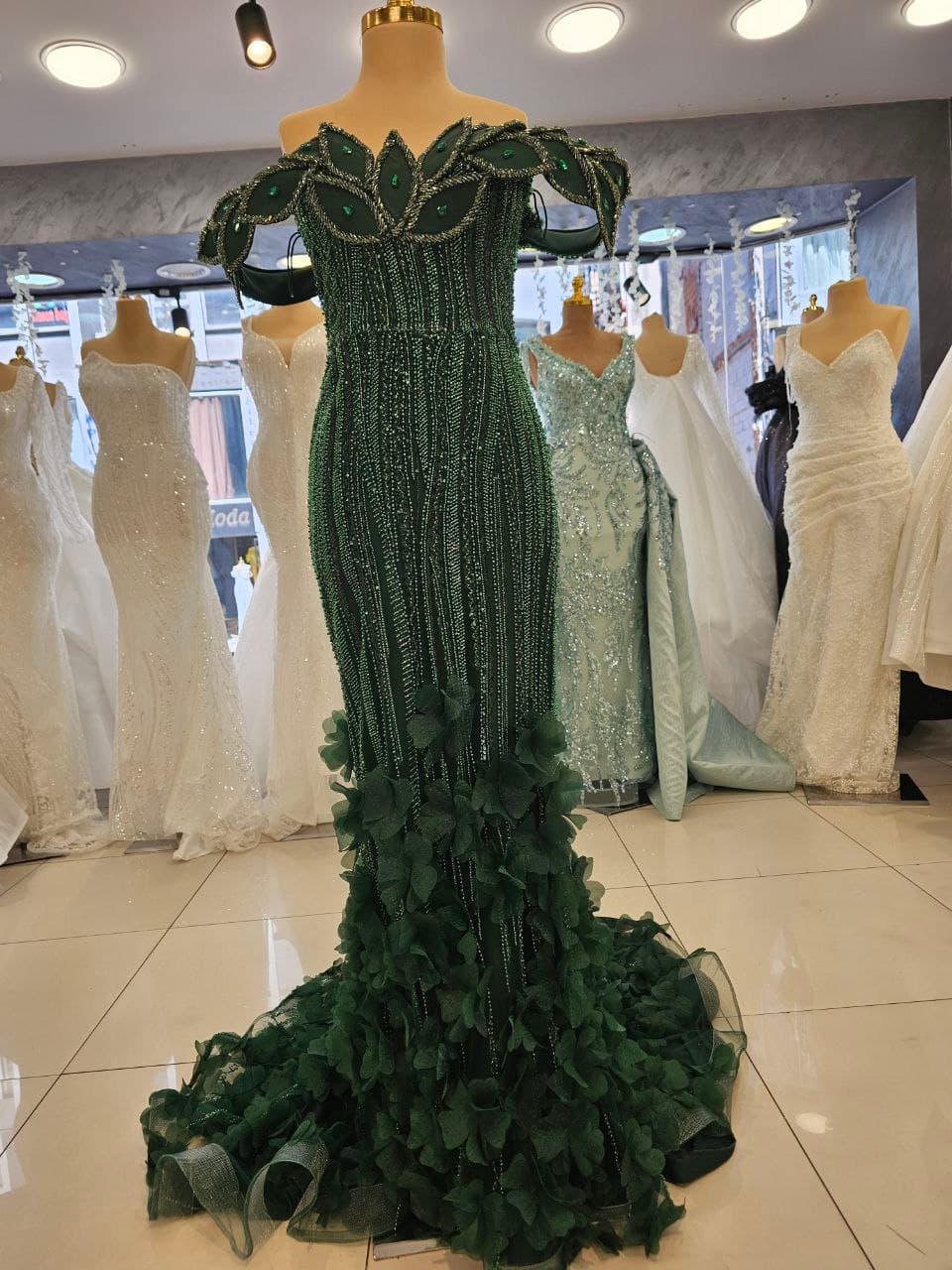 Robe de Soirée Élégante - Image 1