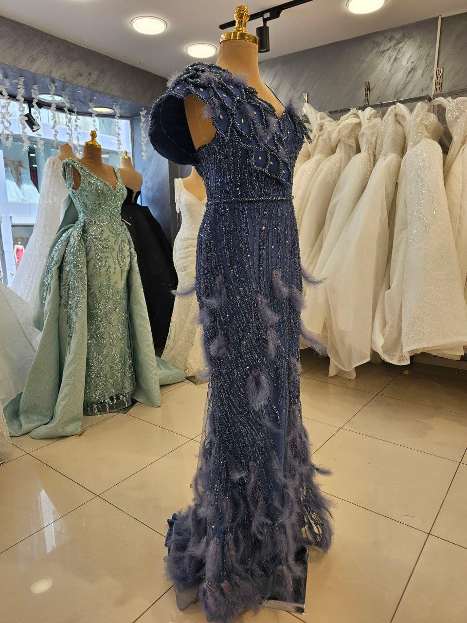 Robe de Soirée Élégante - Image 1