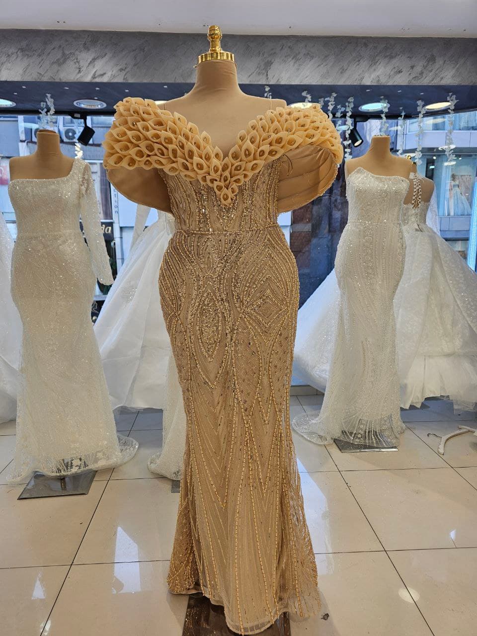 Robe de Soirée Élégante - Image 1