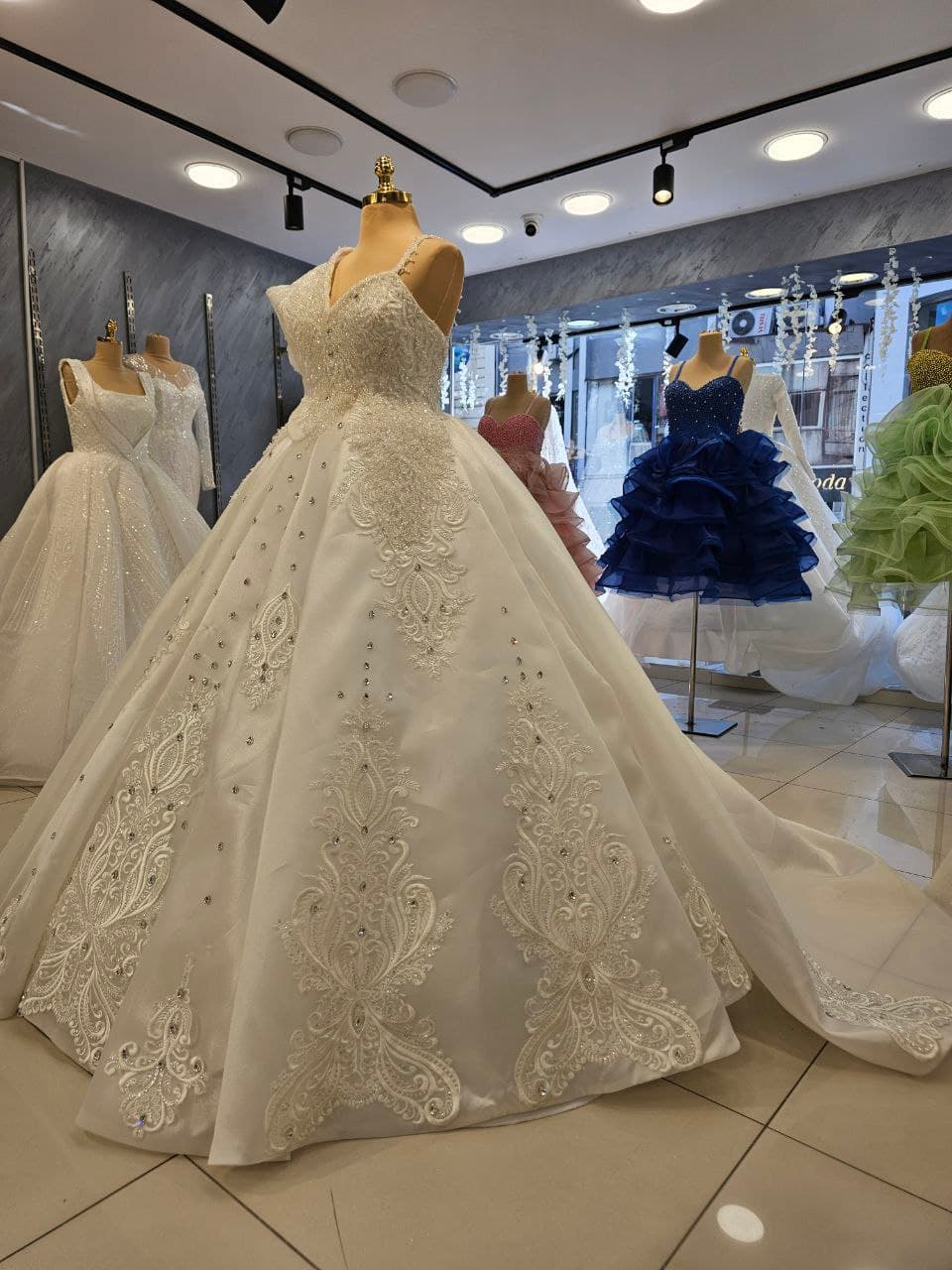 Robe de Mariée d'exception - Image 1