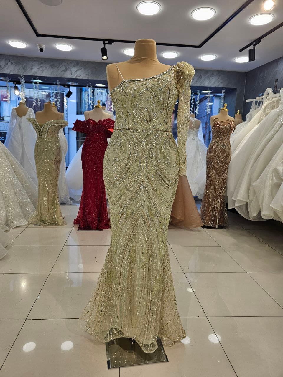 Robe de Soirée Élégante - Image 1