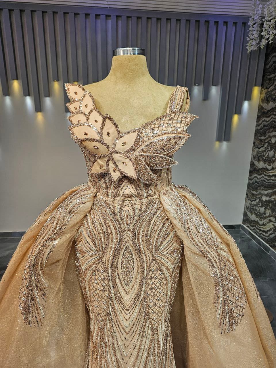 Robe de Soirée Élégante - Image 1
