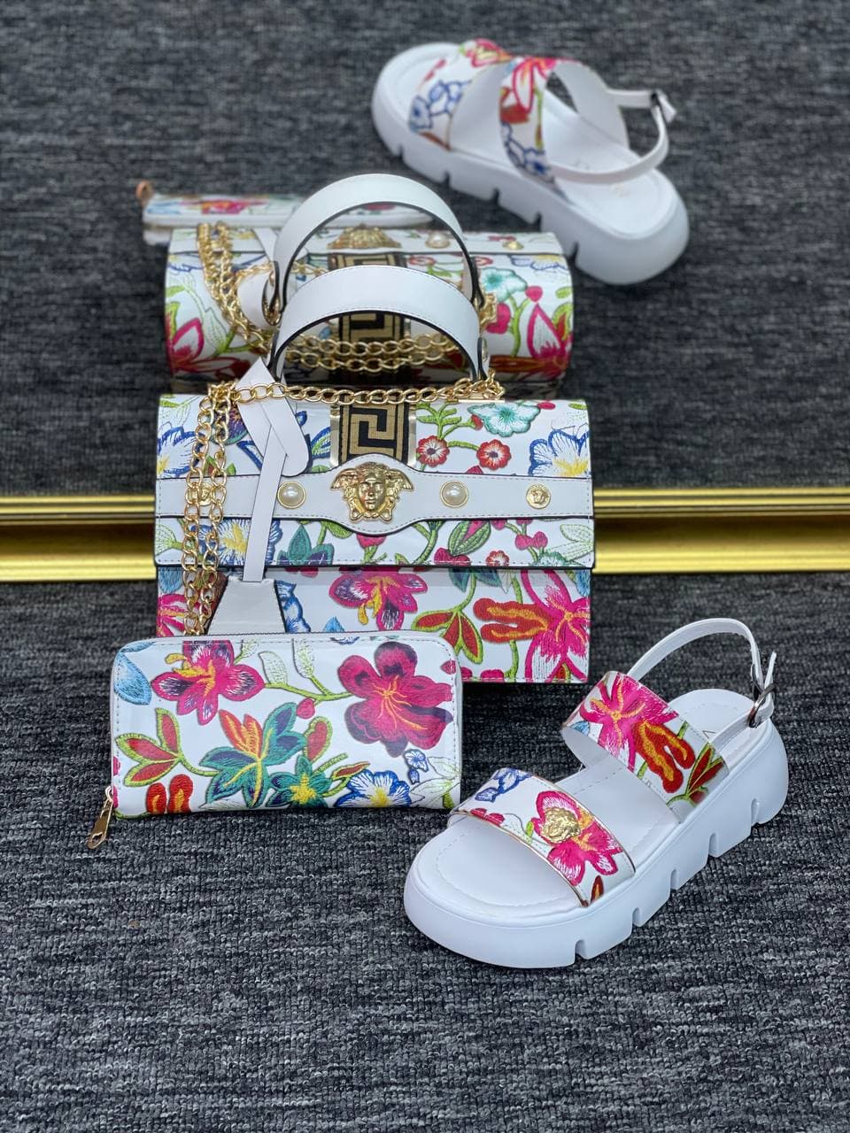Chaussures - Image 1