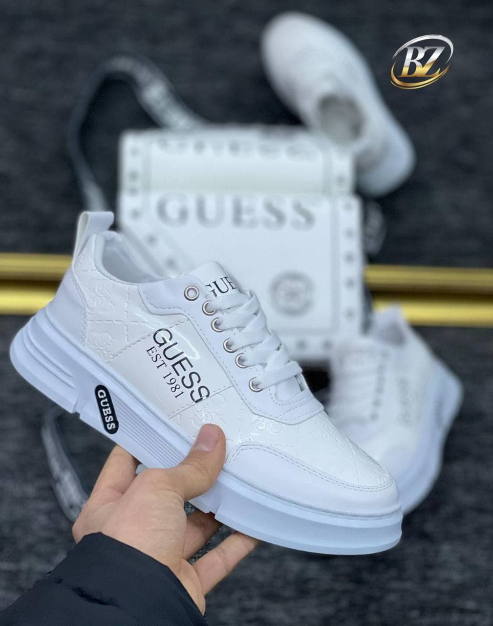 Chaussures - Image 1