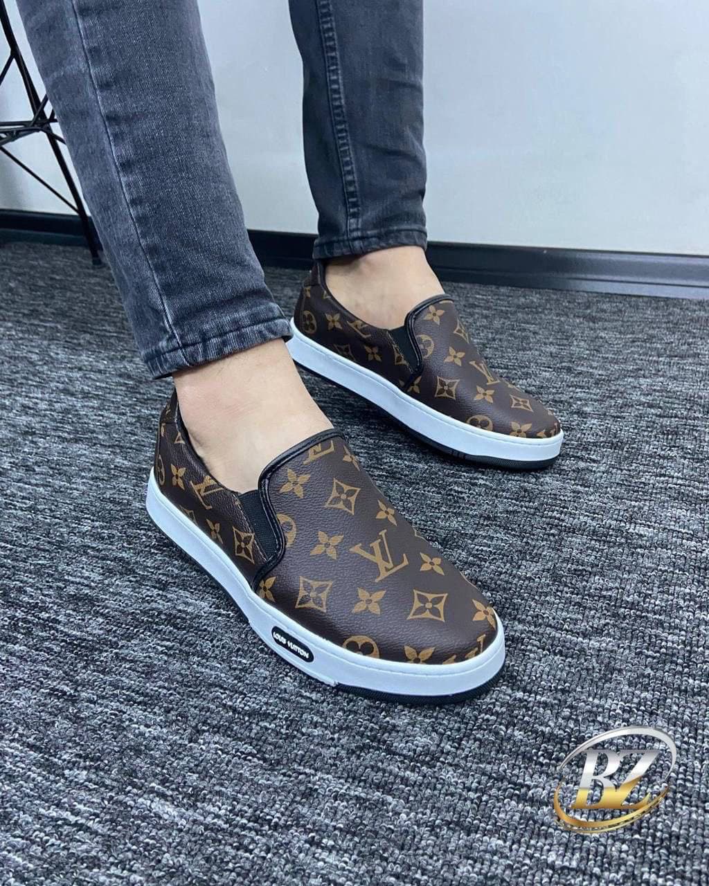 Chaussures LOUIS VUITTON - Image 1