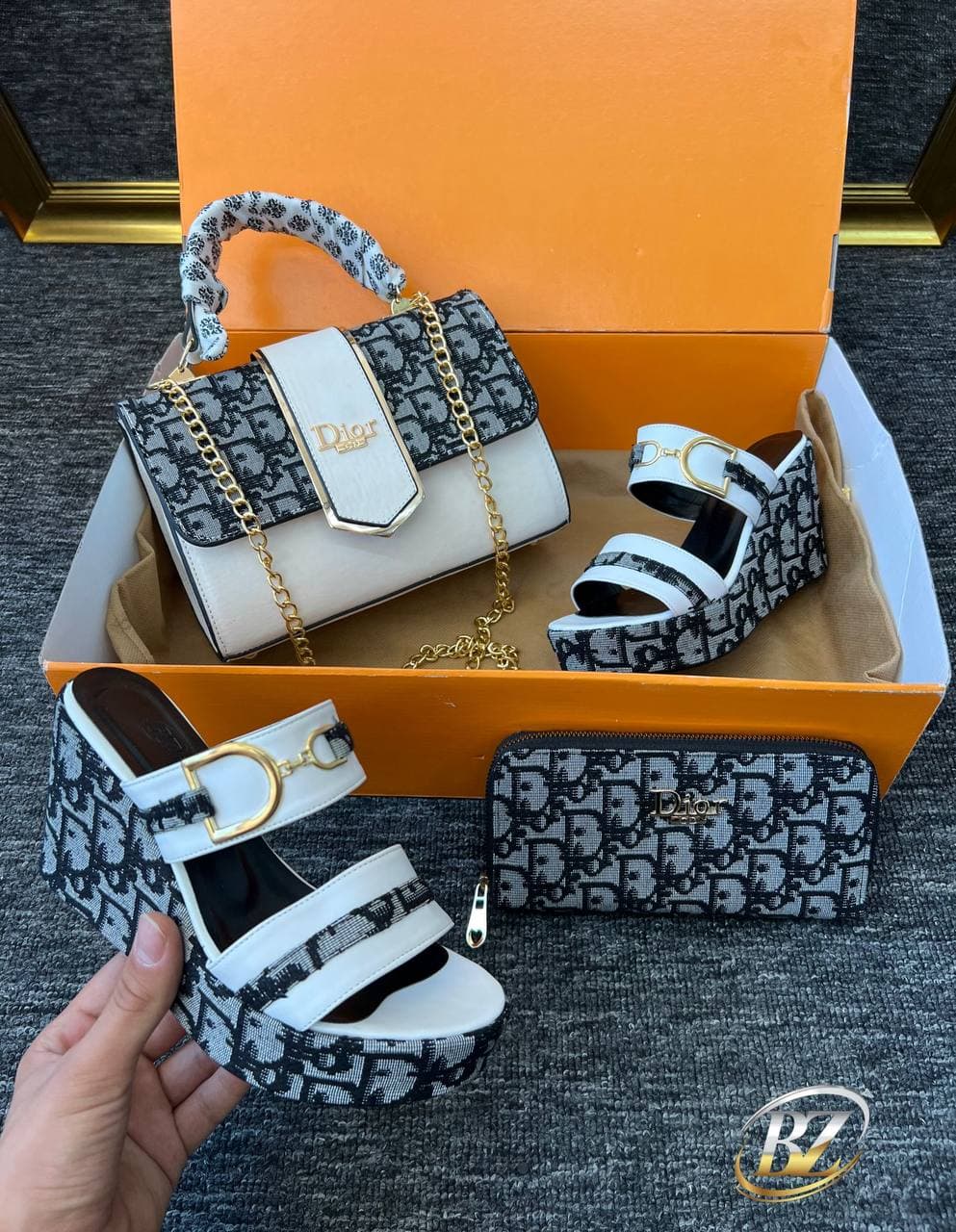 Chaussures - Image 1