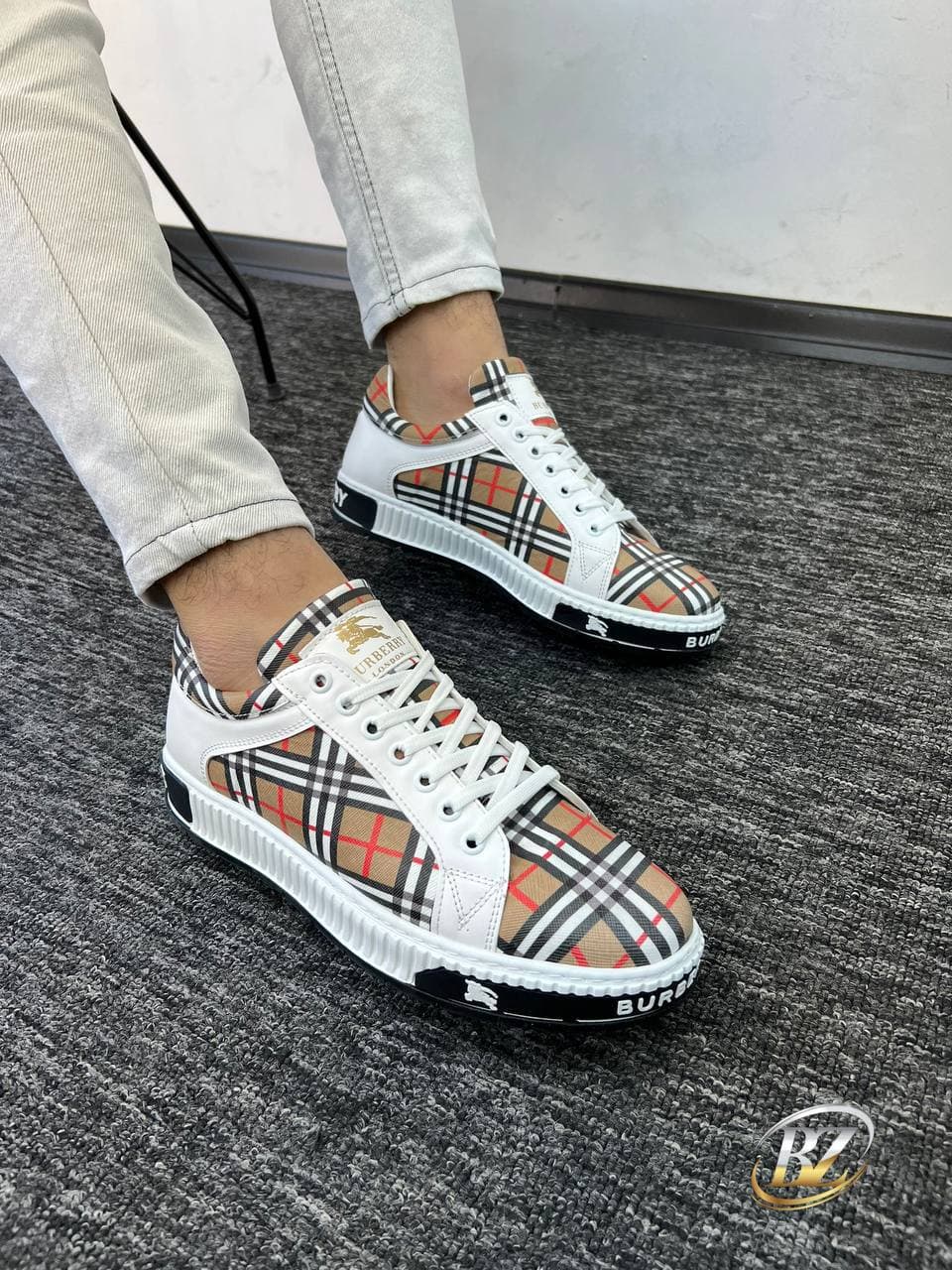Chaussures - Image 1