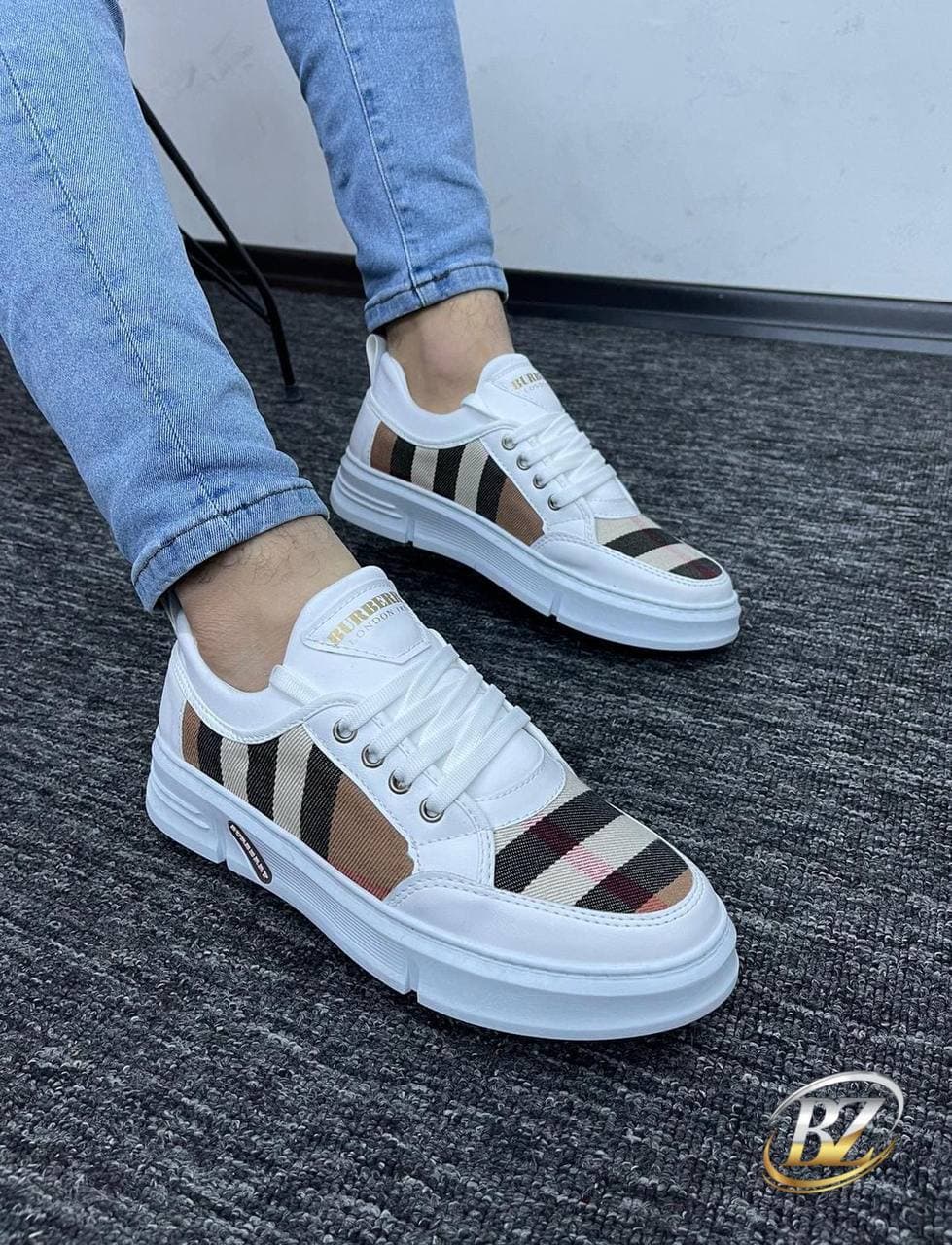 Chaussures - Image 1