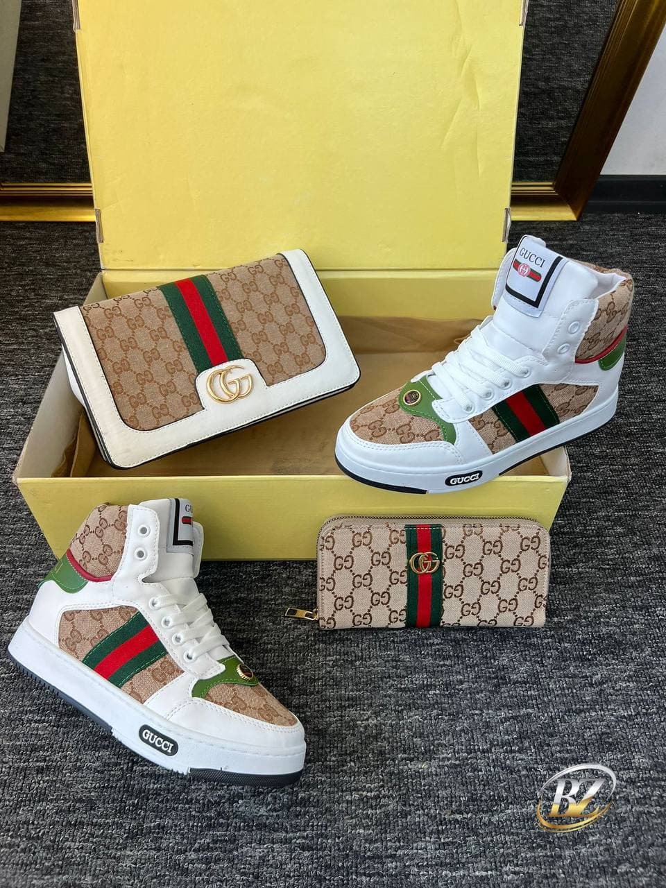 Chaussures - Image 1