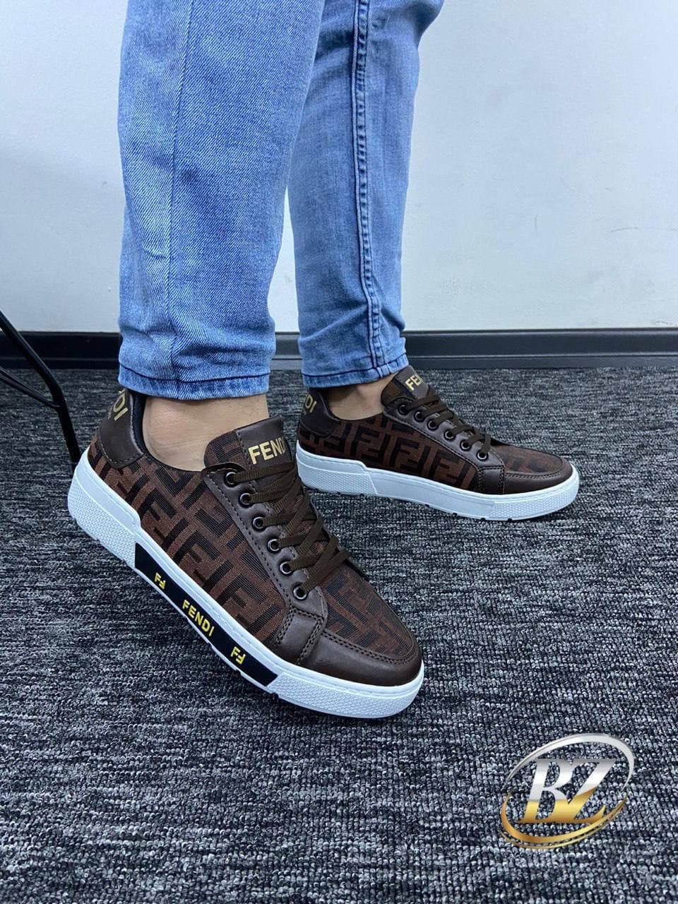 Chaussures - Image 1