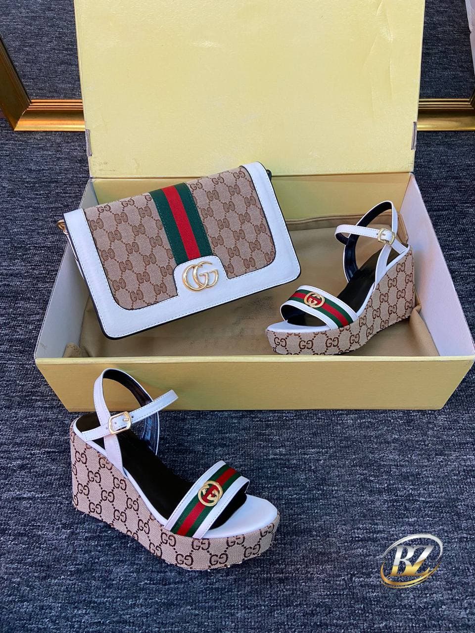 Chaussures - Image 1