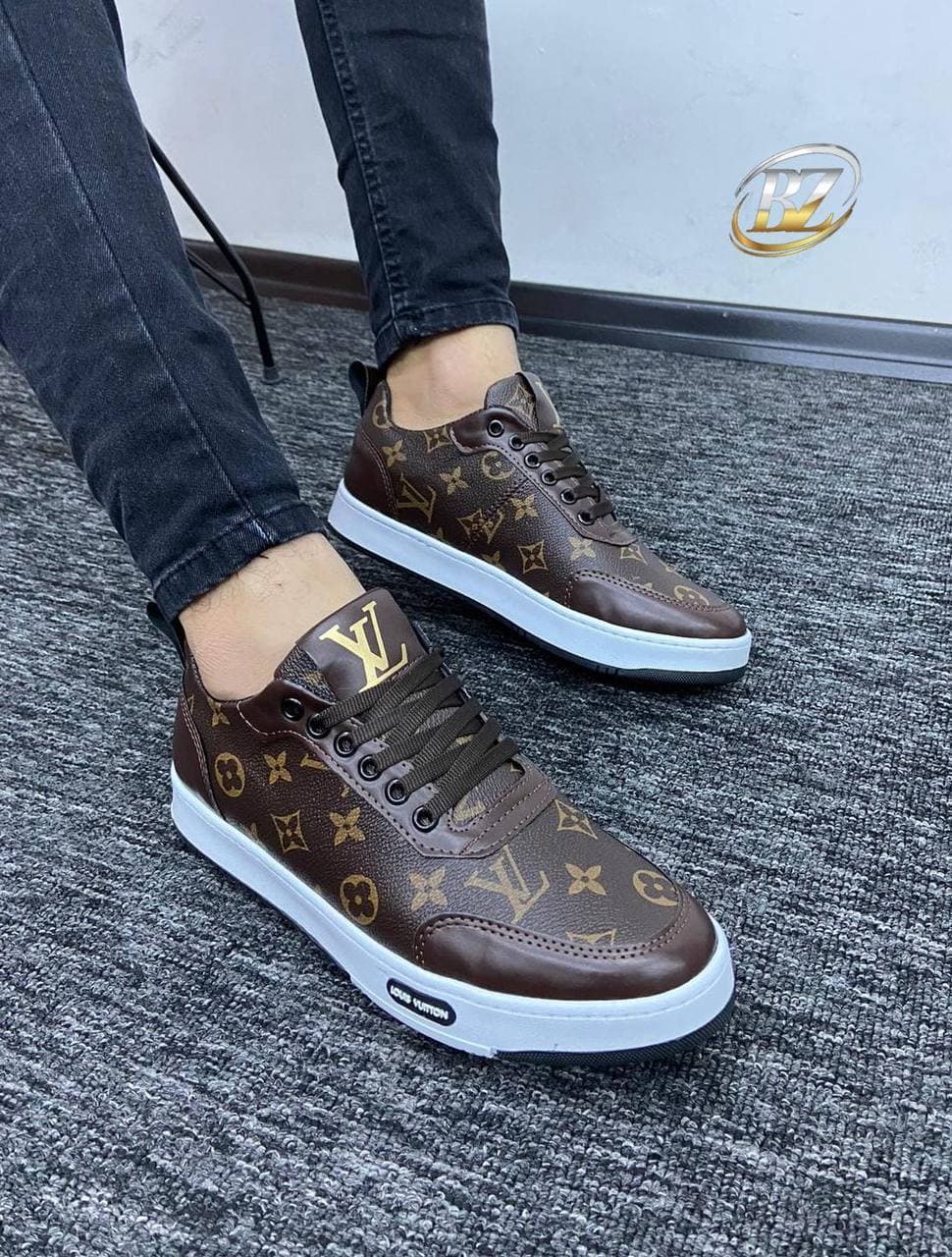 Chaussures - Image 1