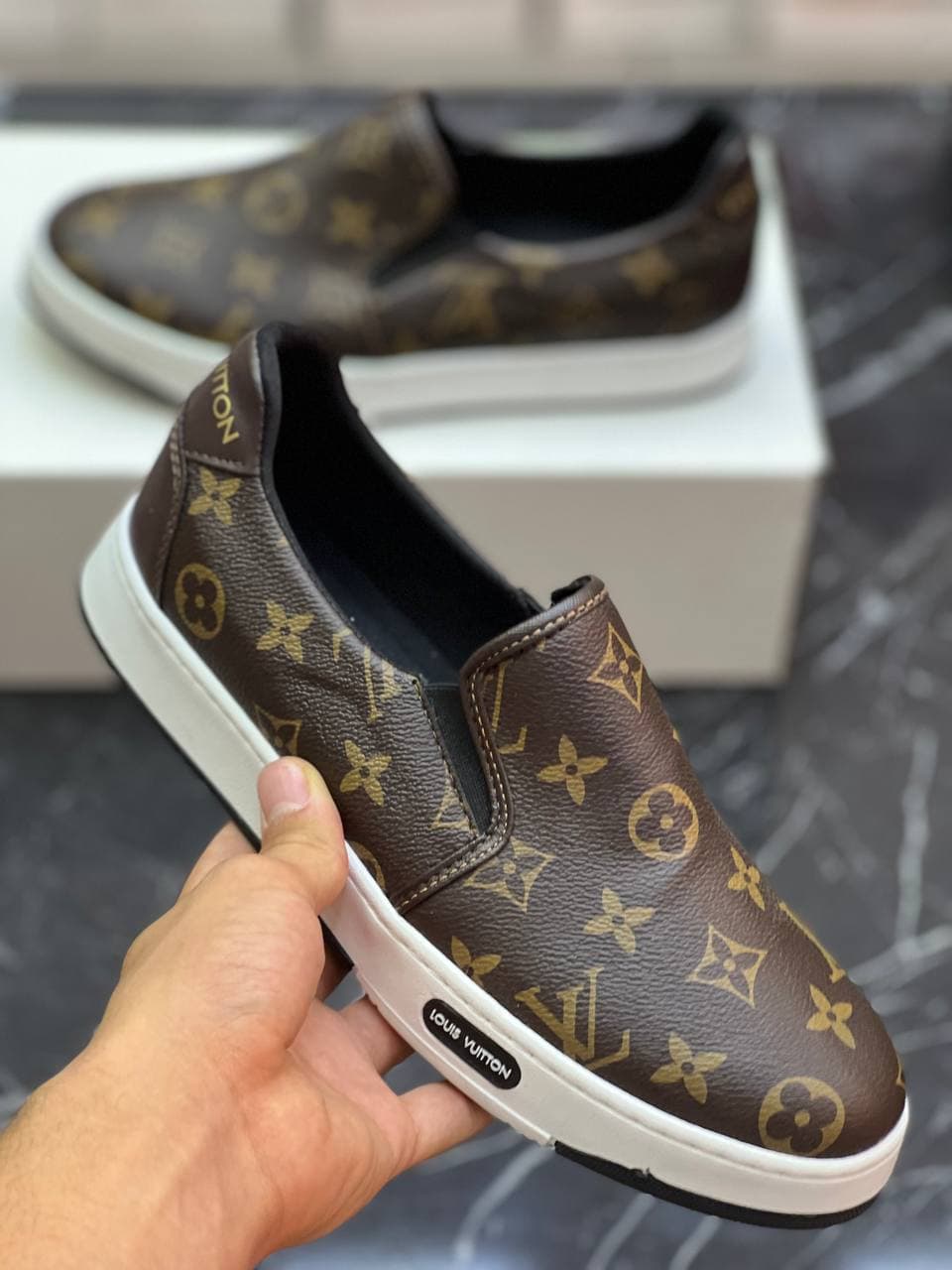 Chaussures - Image 1