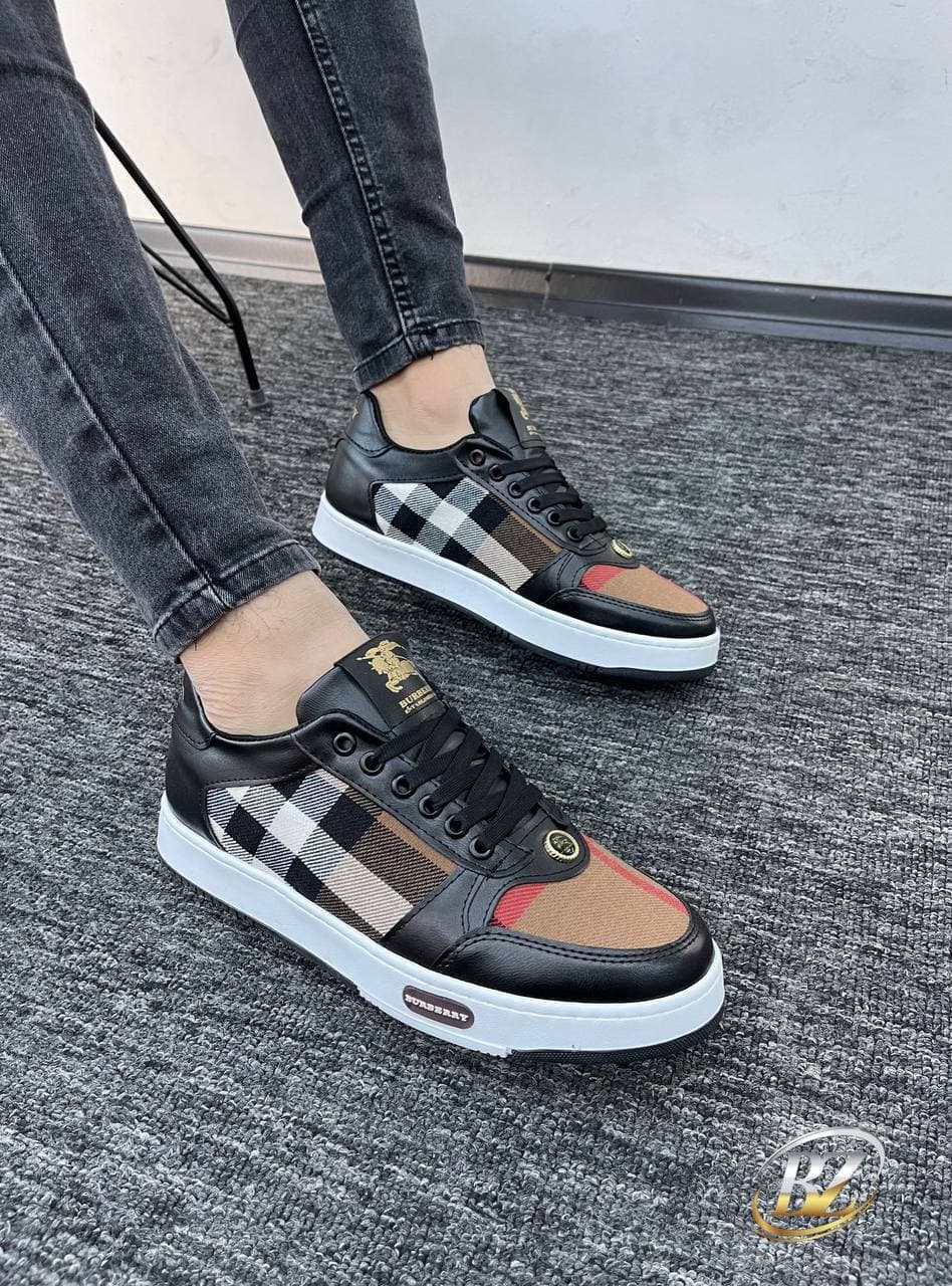 Chaussures - Image 1