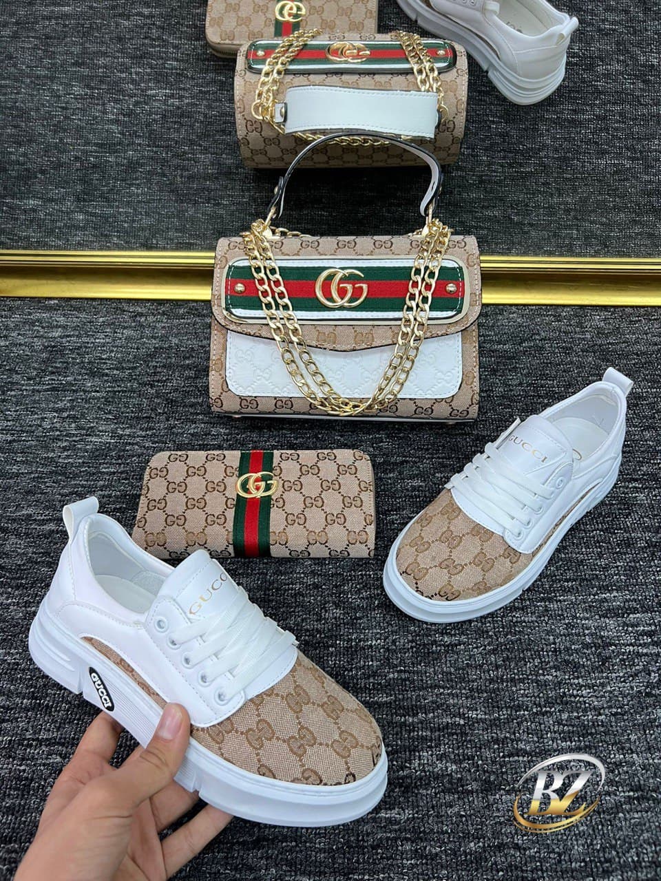 Chaussures - Image 1