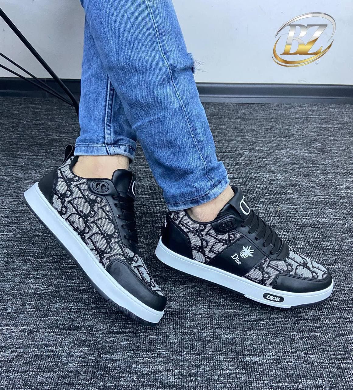 Chaussures - Image 1