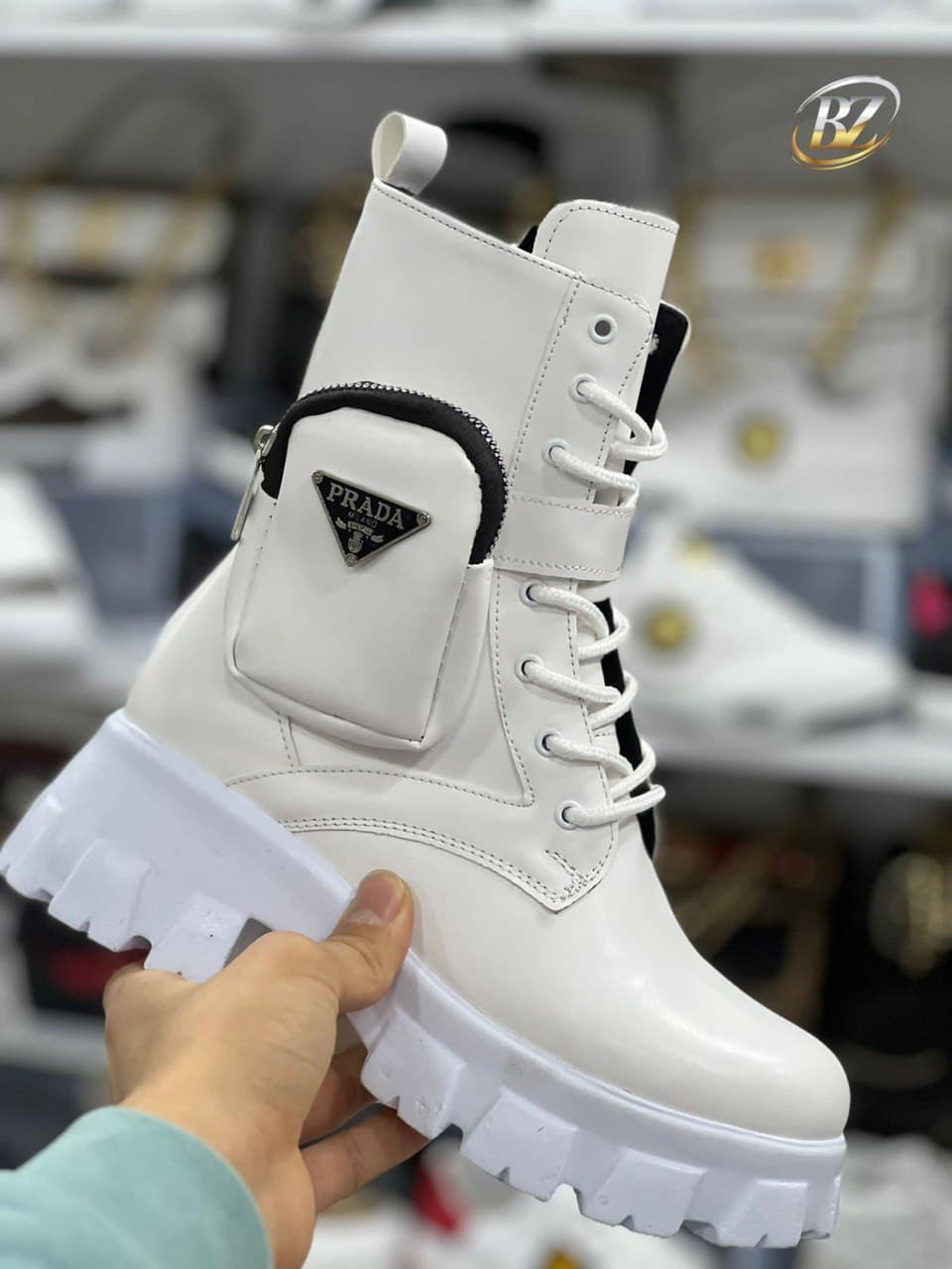 Chaussures - Image 1