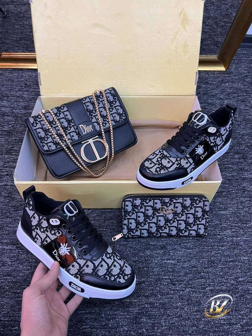 Chaussures - Image 1