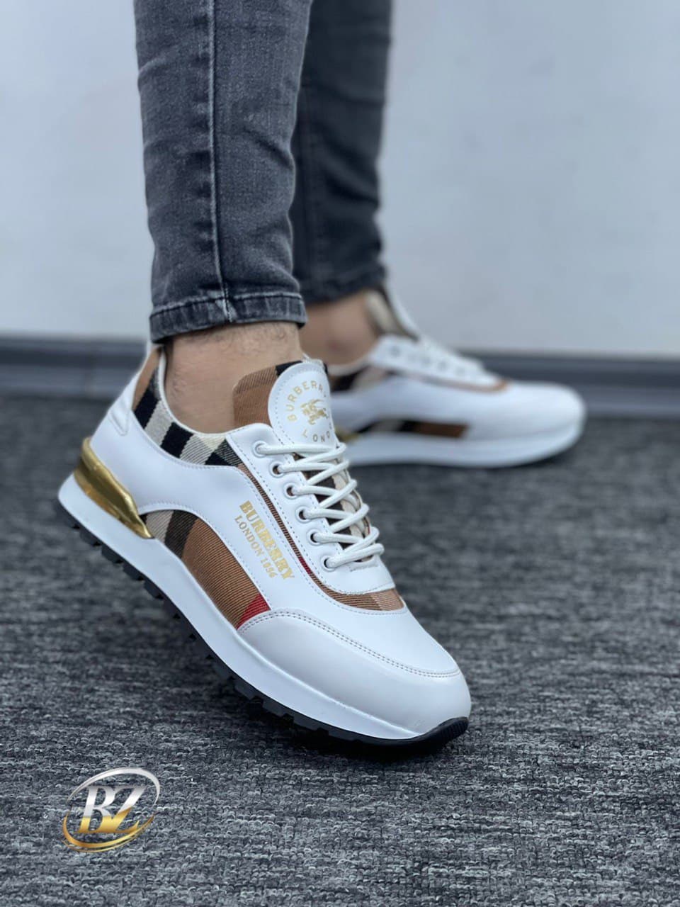 Chaussures - Image 1