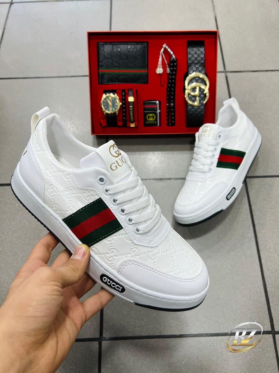 Chaussures - Image 1