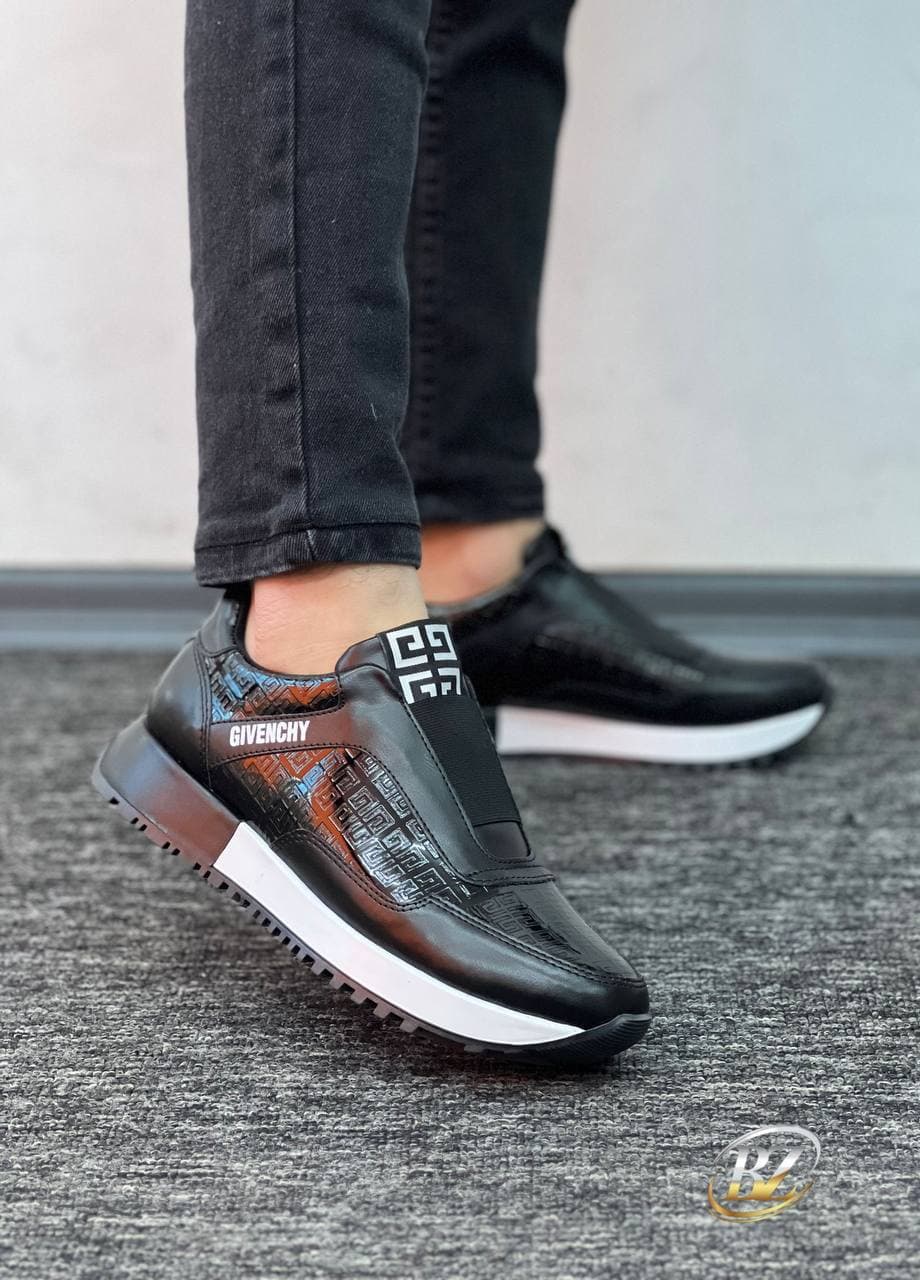 Chaussures - Image 1