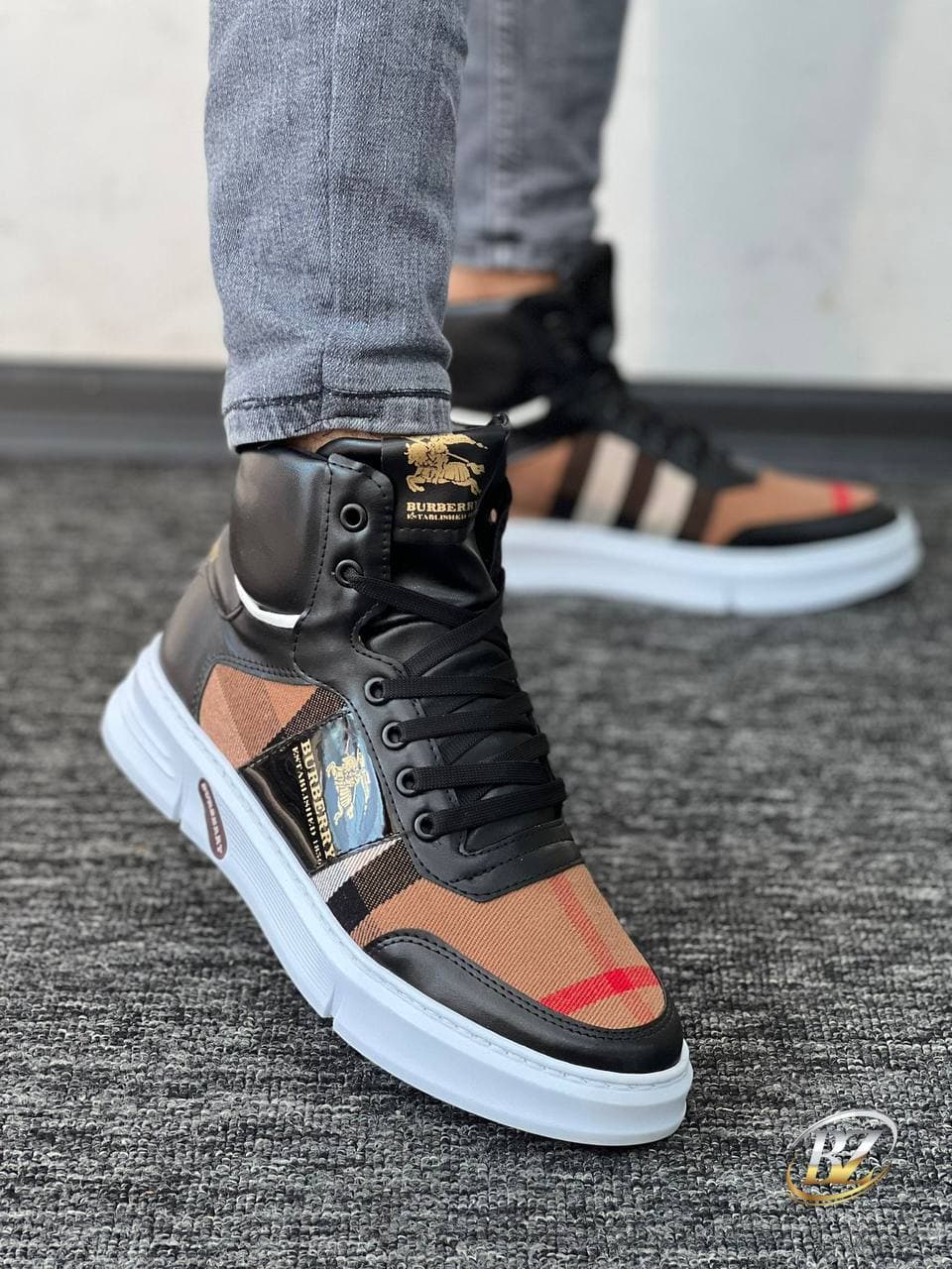 Chaussures - Image 1