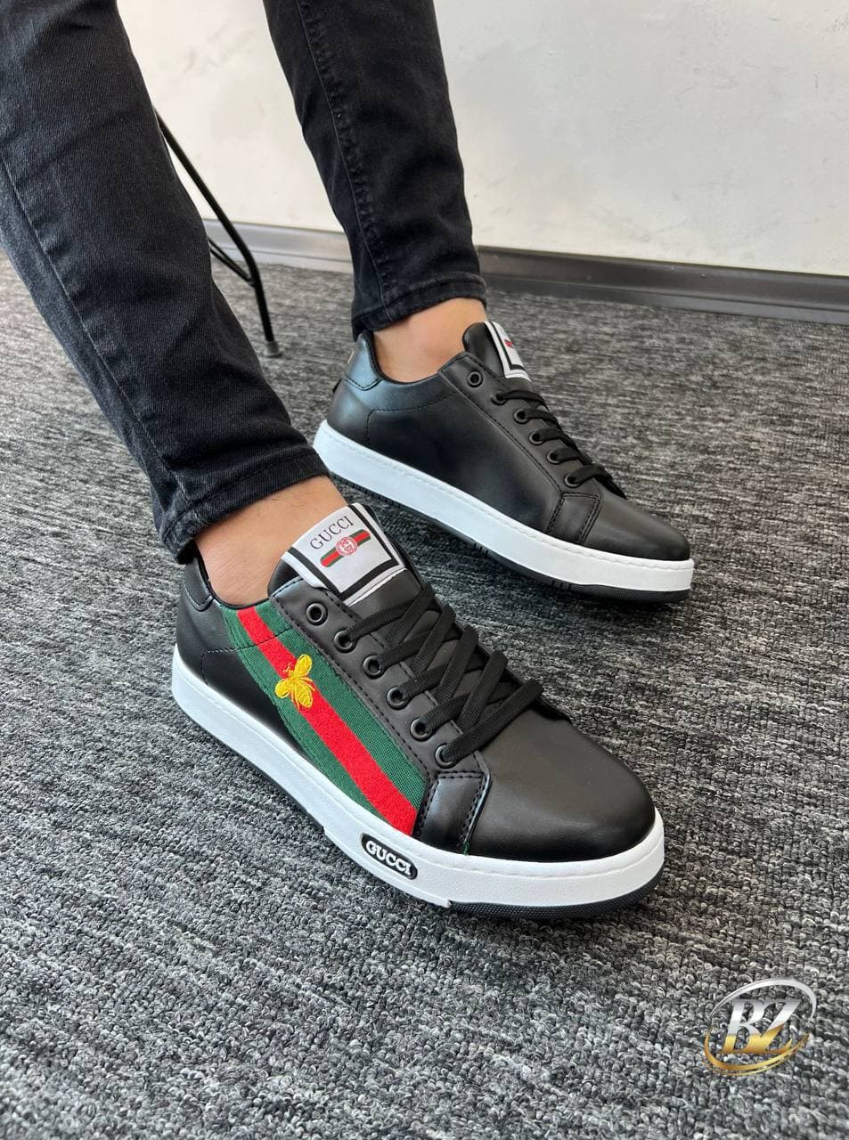 Chaussures - Image 1