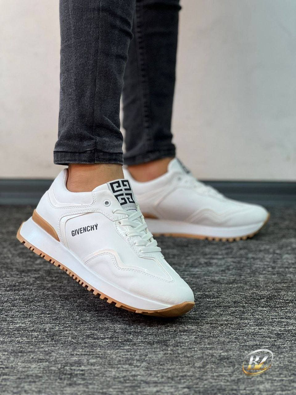 Chaussures - Image 1