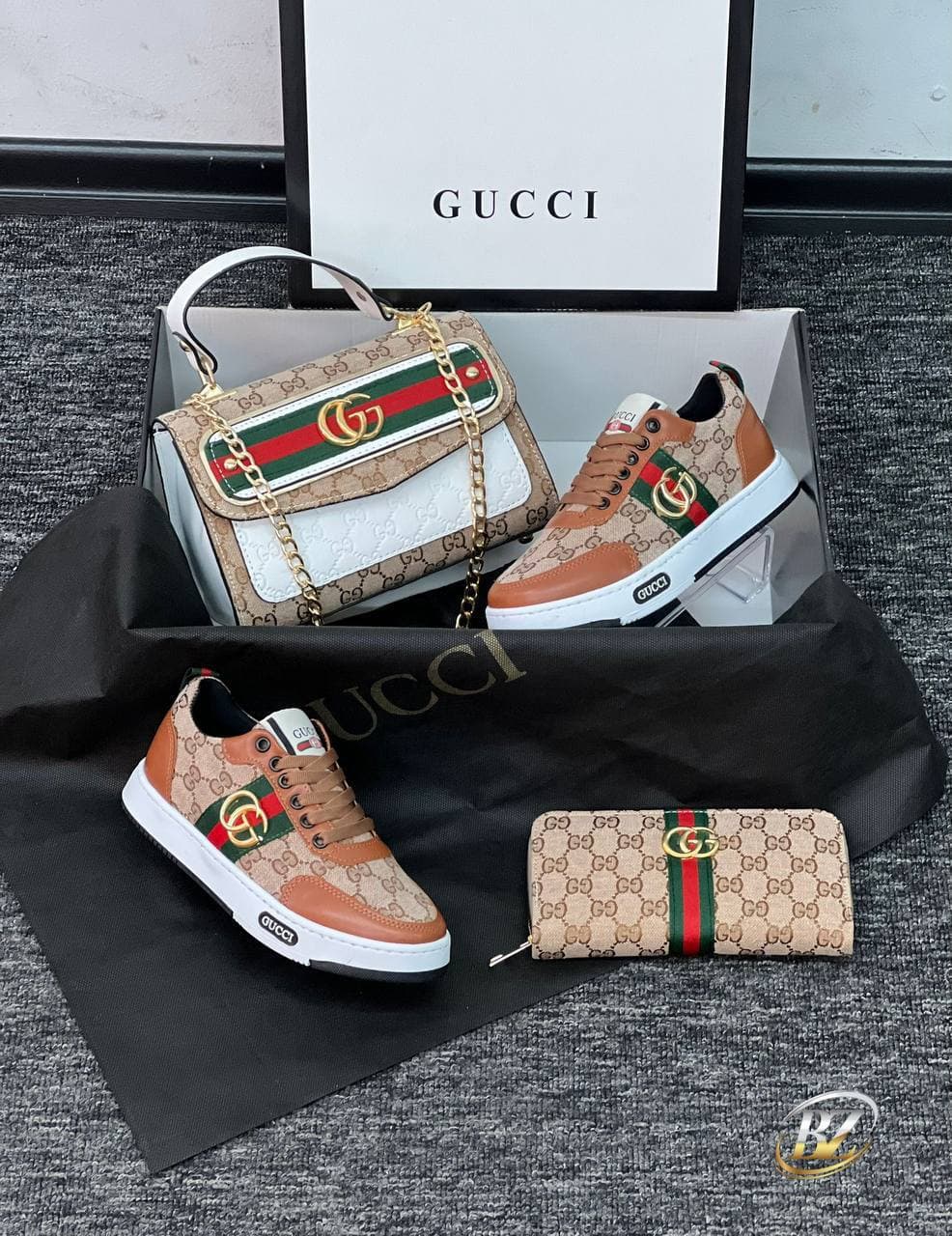 Chaussures - Image 1