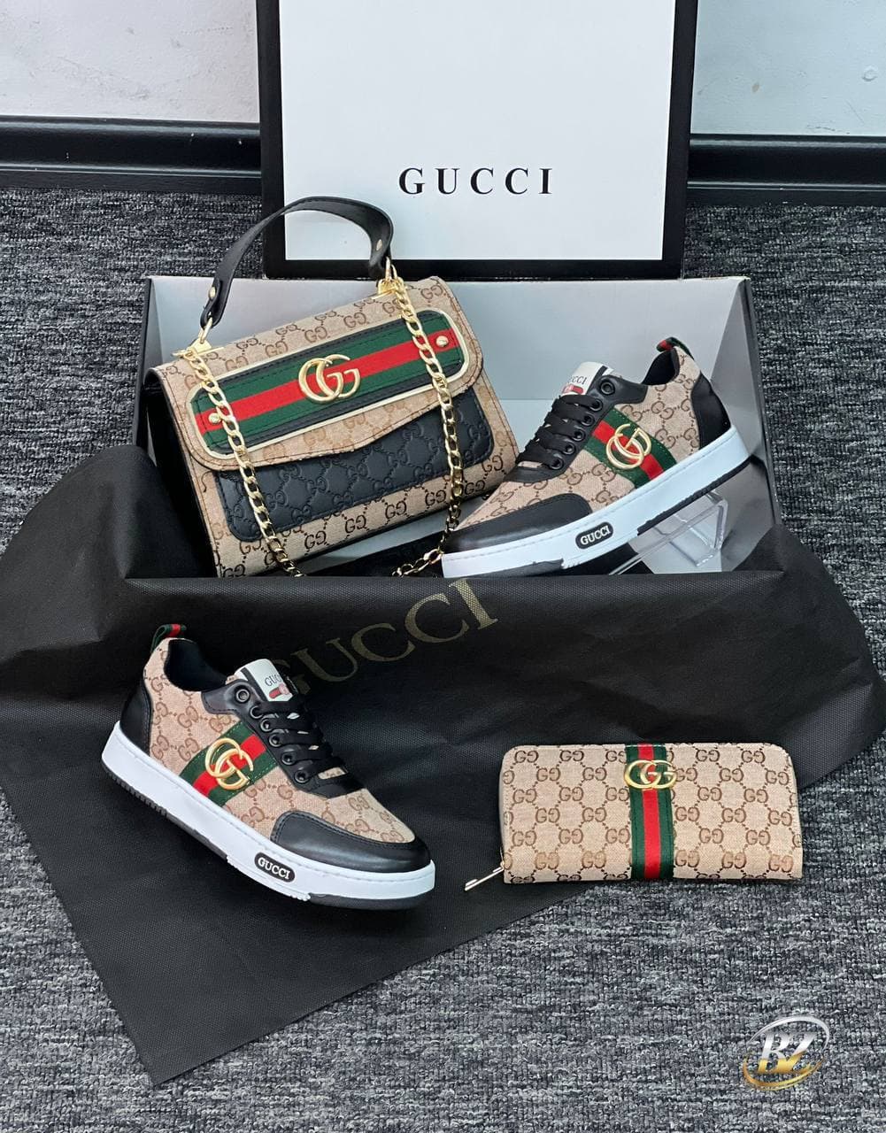Chaussures - Image 1