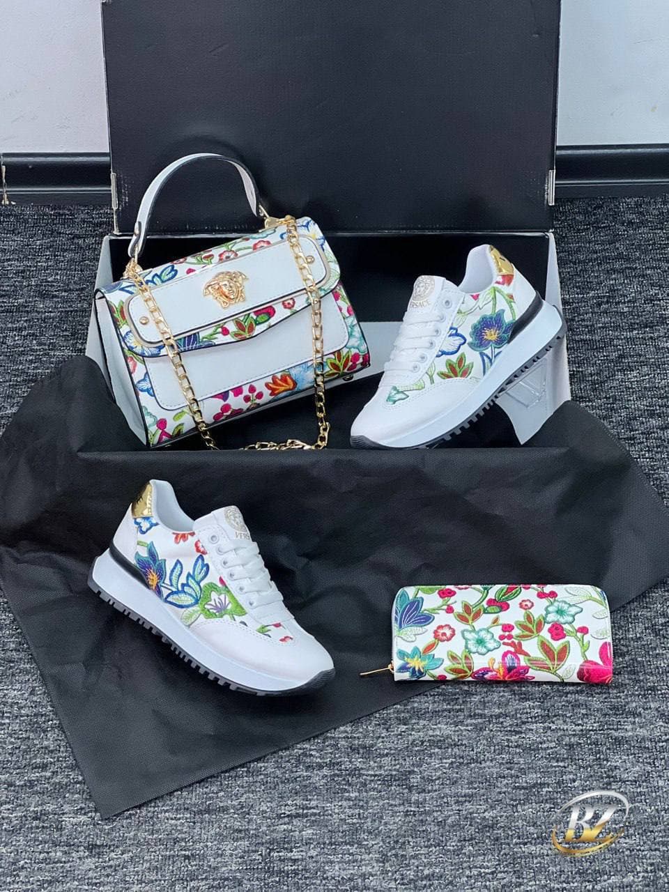 Chaussures - Image 1