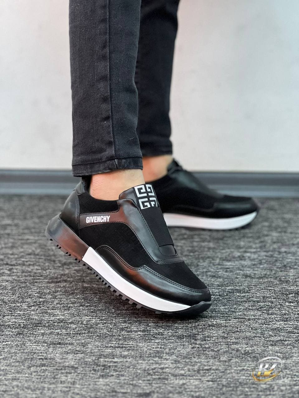 Chaussures - Image 1