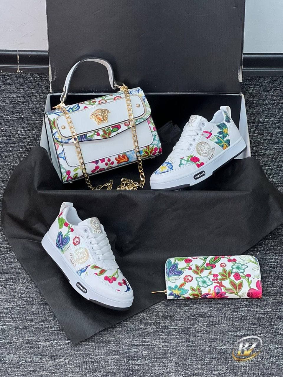 Chaussures - Image 1
