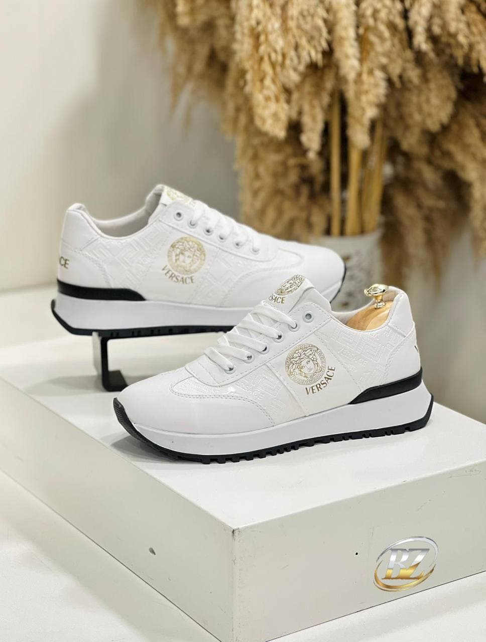 Chaussures VERSACE - Image 1