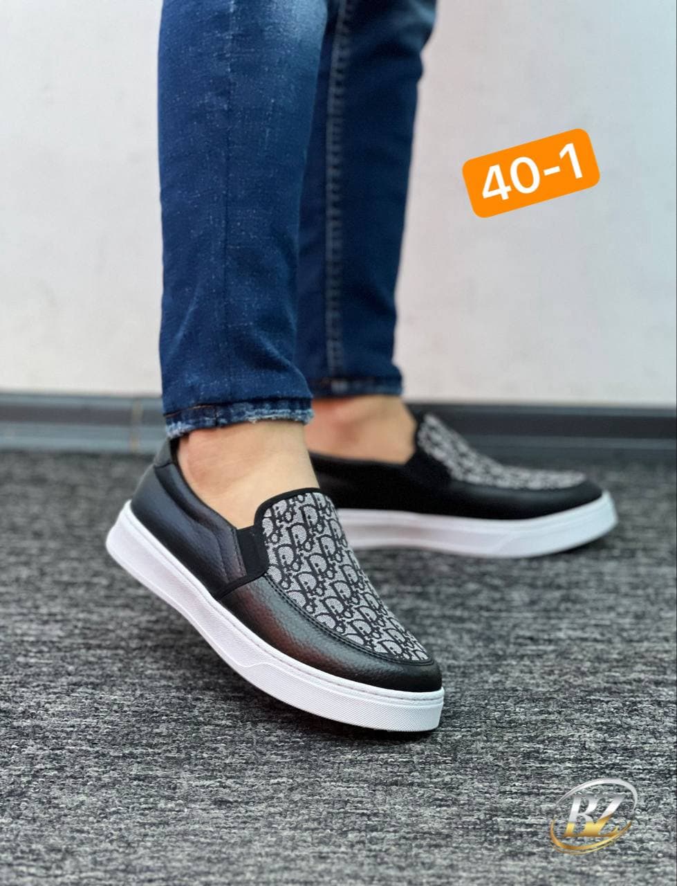Chaussures - Image 1