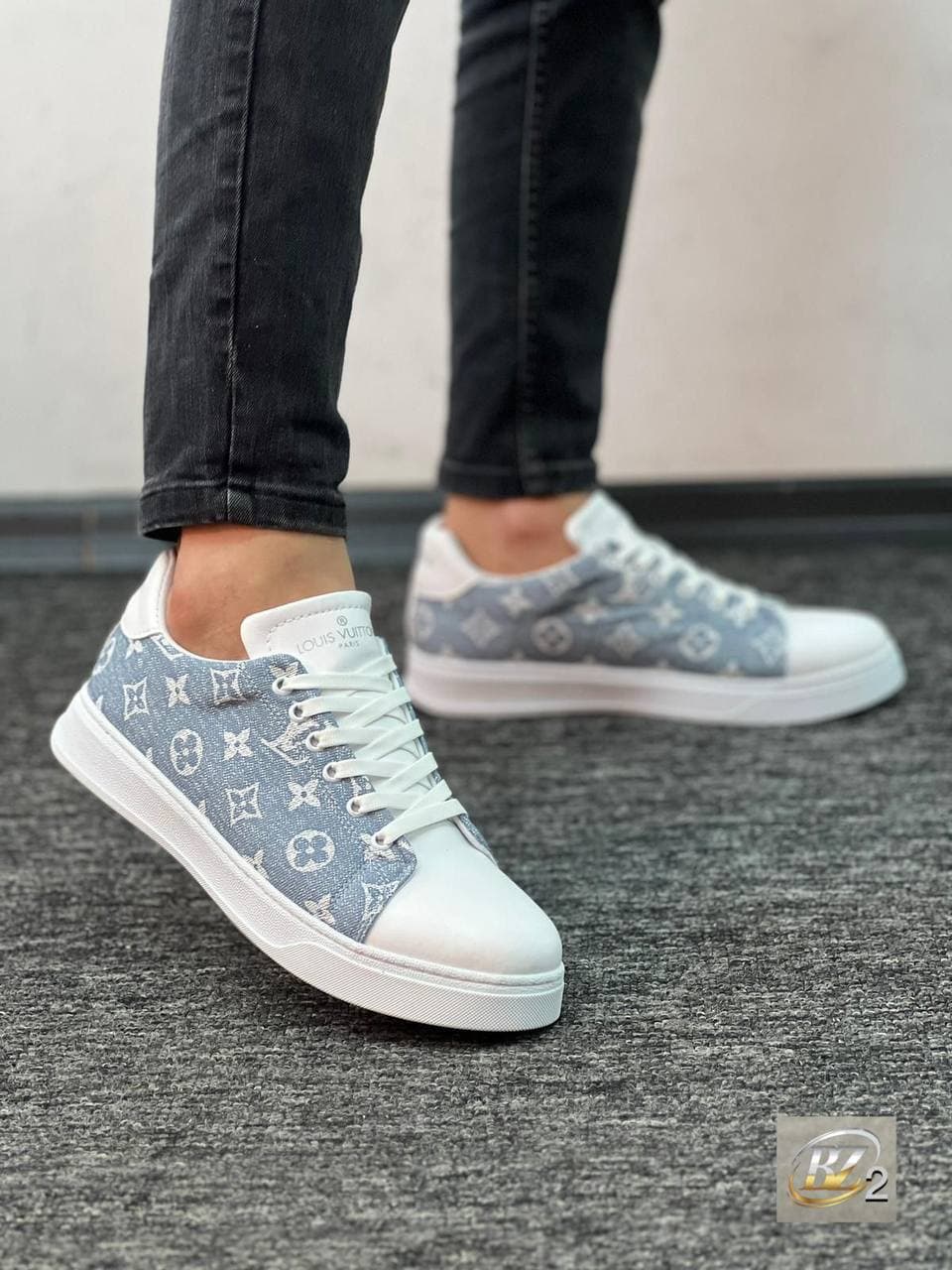 Chaussures - Image 1