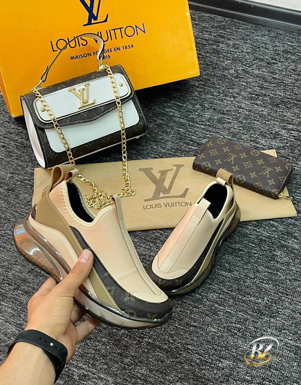 Chaussures - Image 1