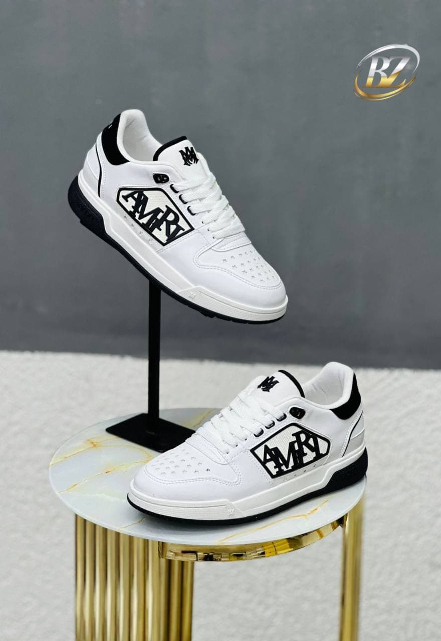 Chaussures - Image 1